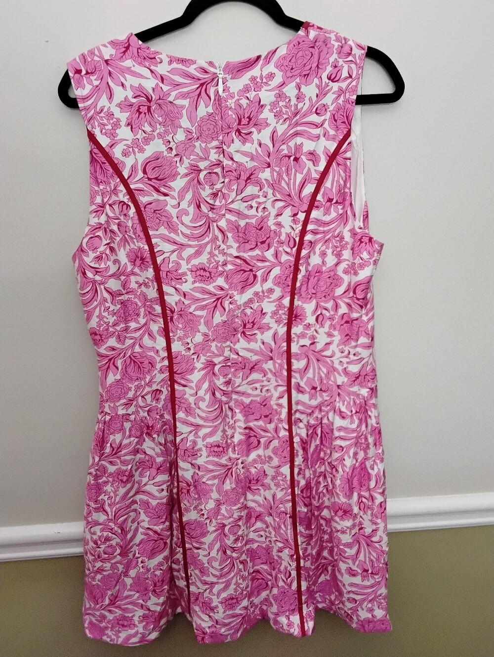 Adelyn Rae Pink Floral Sleeveless V-Neck Dress Large - Picture 6 of 6